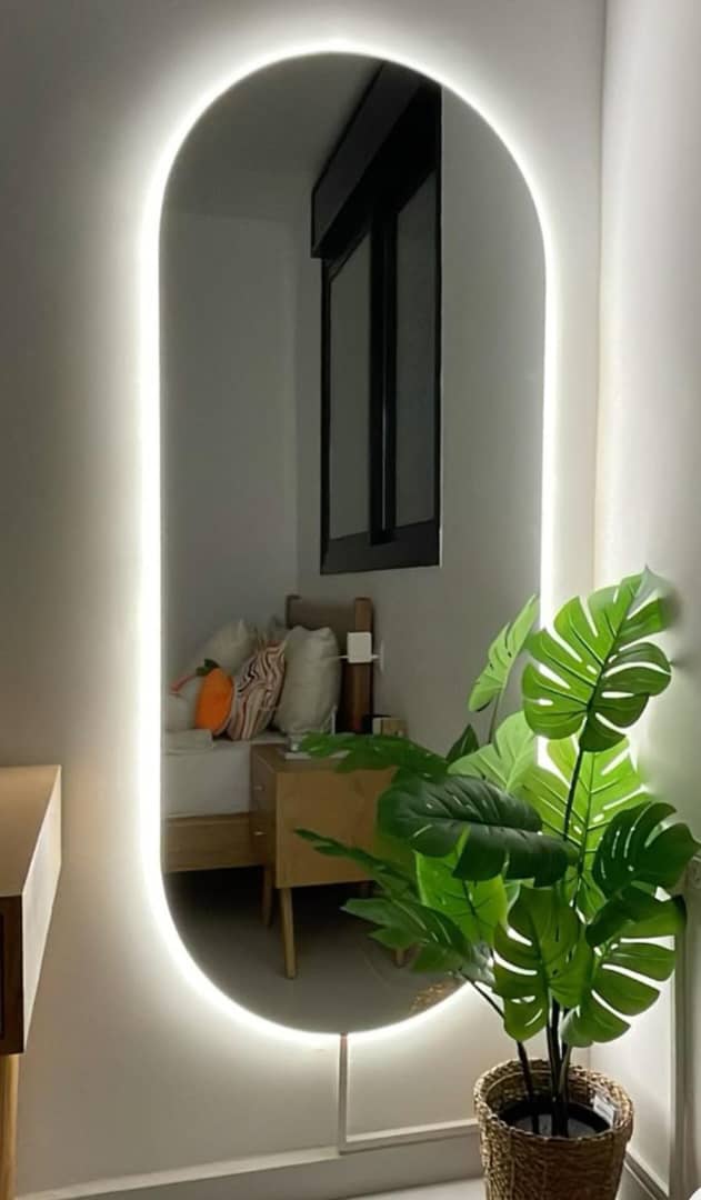 Miroir 13